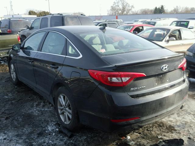 5NPE24AF7FH071153 - 2015 HYUNDAI SONATA SE BLACK photo 3