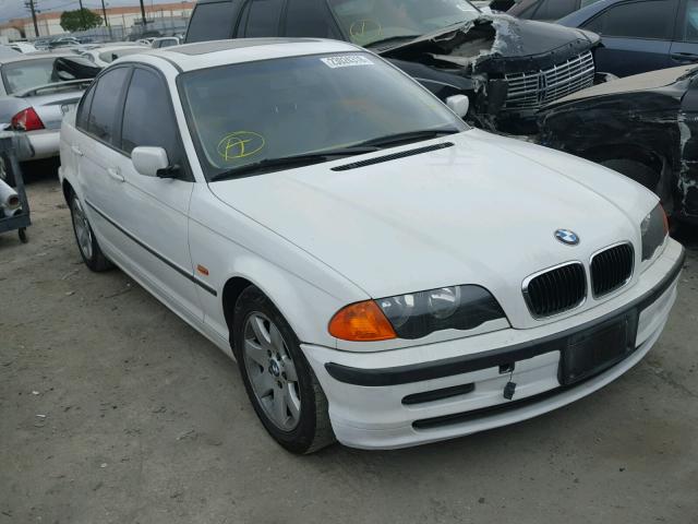 WBAAM3342YFP72563 - 2000 BMW 323 I WHITE photo 1