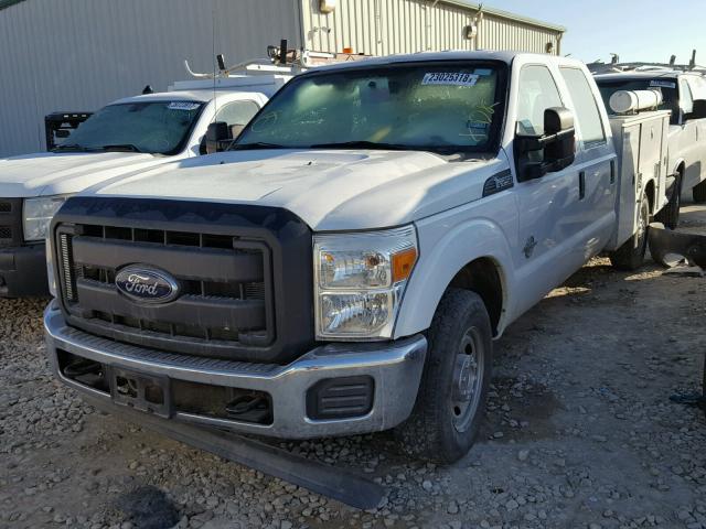 1FT7W2AT4CEB78079 - 2012 FORD F250 SUPER WHITE photo 2