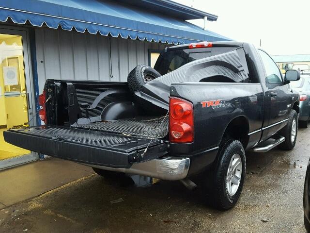 1D7HU16278J159339 - 2008 DODGE RAM 1500 S BLACK photo 4