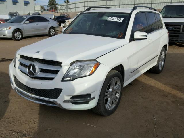 WDCGG8JB3EG304327 - 2014 MERCEDES-BENZ GLK 350 4M WHITE photo 2