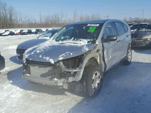 5J6RM4H3XGL001547 - 2016 HONDA CR-V LX SILVER photo 2