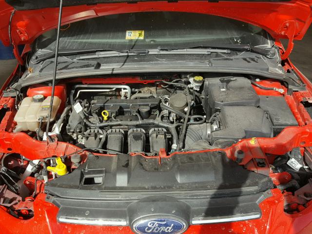 1FAHP3K23CL234172 - 2012 FORD FOCUS SE RED photo 7