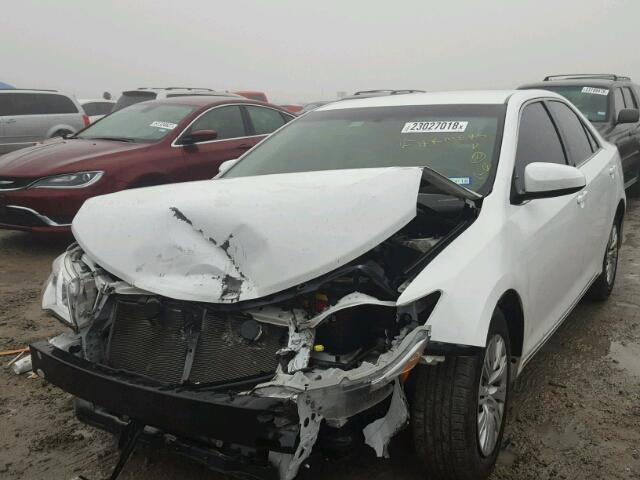 4T4BF1FK4ER369287 - 2014 TOYOTA CAMRY L WHITE photo 2