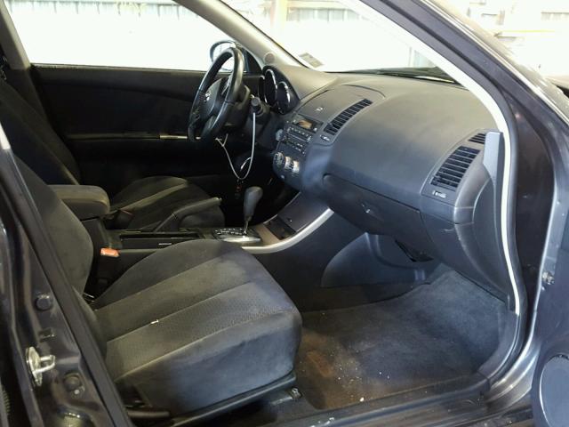 1N4AL11D86N451603 - 2006 NISSAN ALTIMA S GRAY photo 5