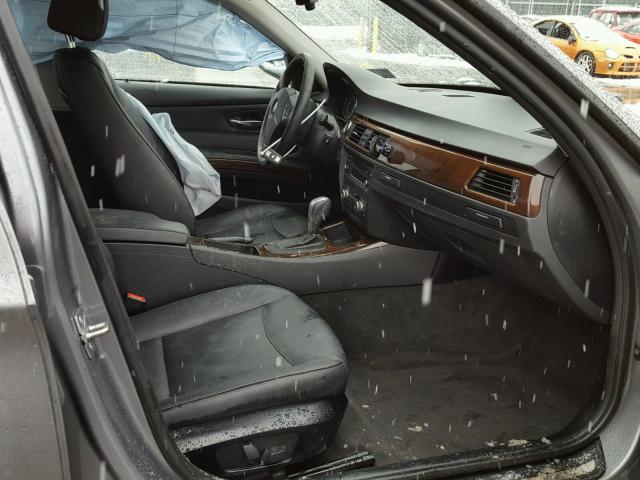 WBAPK7C56BF087473 - 2011 BMW 328 XI GRAY photo 5