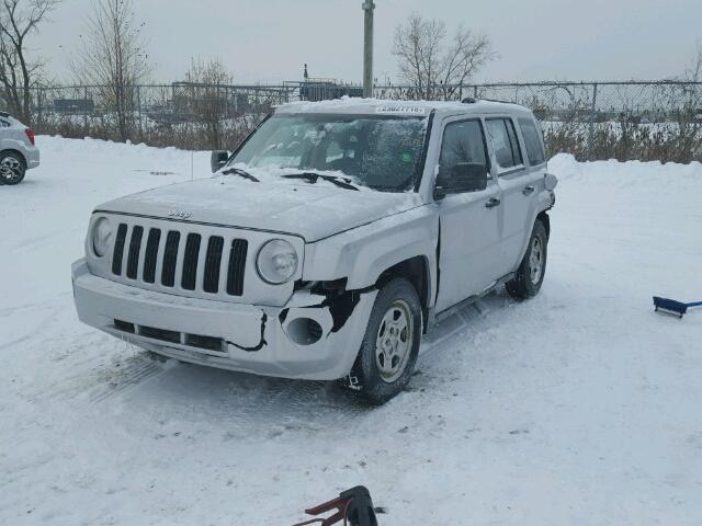 1J8FT28W08D597704 - 2008 JEEP PATRIOT SP SILVER photo 2