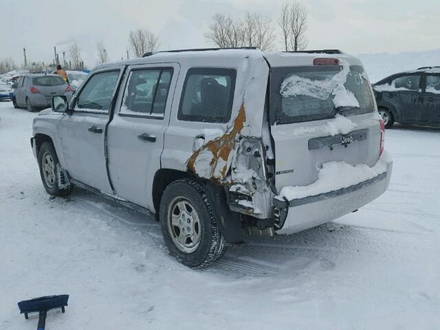 1J8FT28W08D597704 - 2008 JEEP PATRIOT SP SILVER photo 3