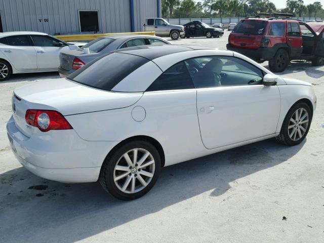 WVWBA71F29V016881 - 2009 VOLKSWAGEN EOS TURBO WHITE photo 4