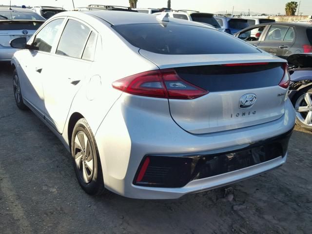 KMHC75LC4HU031845 - 2017 HYUNDAI IONIQ SEL SILVER photo 3