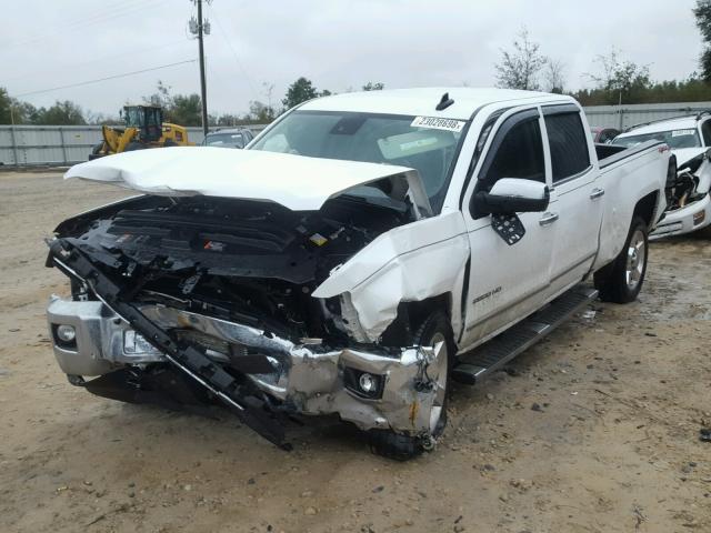 1GC1KWE85GF273572 - 2016 CHEVROLET SILVERADO WHITE photo 2