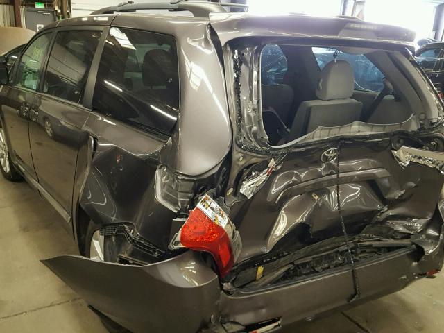 5TDJK3DC9CS040776 - 2012 TOYOTA SIENNA LE GRAY photo 9