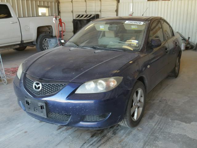 JM1BK32F241177946 - 2004 MAZDA 3 I BLUE photo 2