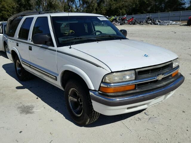 1GNCS13W7YK269570 - 2000 CHEVROLET BLAZER WHITE photo 1