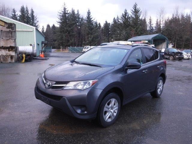 2T3BFREV8EW154748 - 2014 TOYOTA RAV4 LE GRAY photo 2