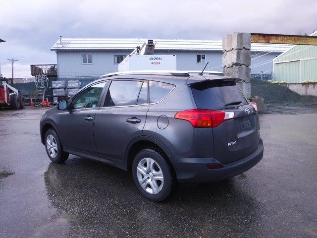 2T3BFREV8EW154748 - 2014 TOYOTA RAV4 LE GRAY photo 3