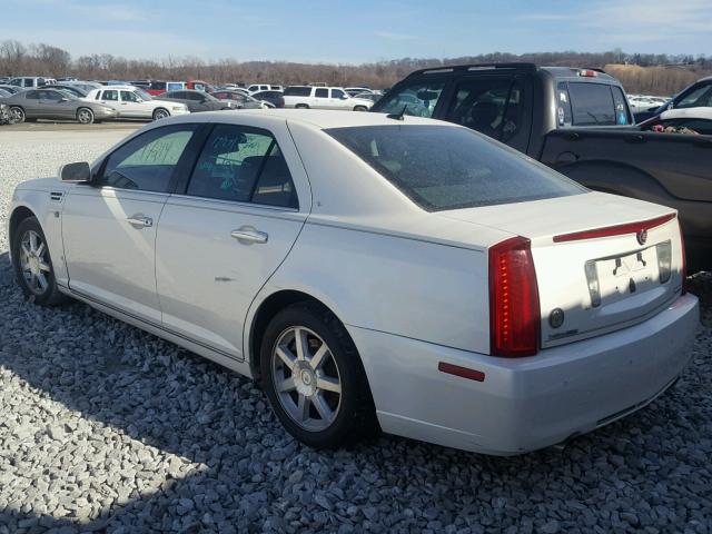 1G6DW67V280115086 - 2008 CADILLAC STS WHITE photo 3