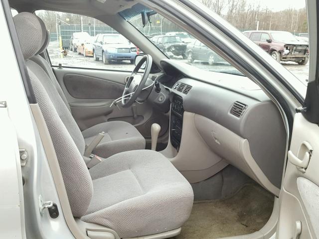 1Y1SK52891Z432002 - 2001 CHEVROLET GEO PRIZM 银色 照片 5