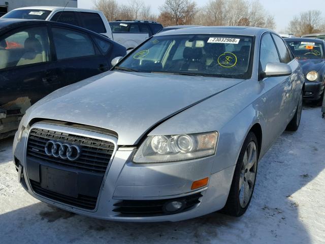 WAUDH74F66N108343 - 2006 AUDI A6 3.2 QUA SILVER photo 2