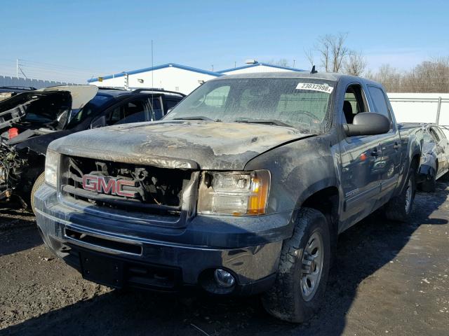 3GTP2VEA5BG252980 - 2011 GMC SIERRA K15 GRAY photo 2