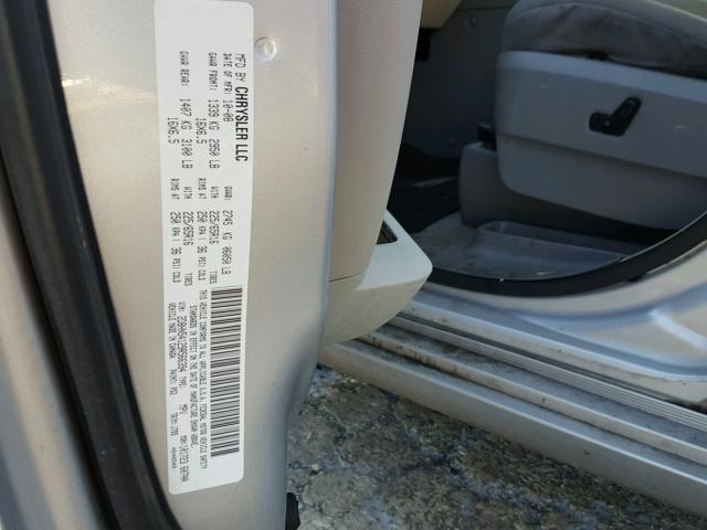 2D8HN54129R566394 - 2009 DODGE GRAND CARA SILVER photo 10