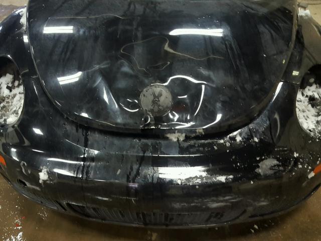 3VWPW3AG6AM020615 - 2010 VOLKSWAGEN NEW BEETLE 黑色 照片 9