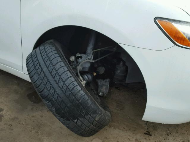 4T4BE46K68R031527 - 2008 TOYOTA CAMRY CE WHITE photo 9