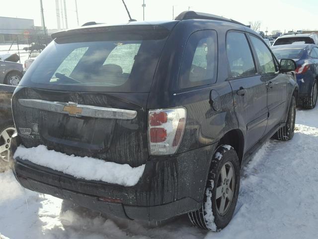 2CNDL13FX86347588 - 2008 CHEVROLET EQUINOX LS BLACK photo 4