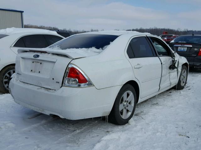 3FAFP07Z66R189858 - 2006 FORD FUSION SE WHITE photo 4