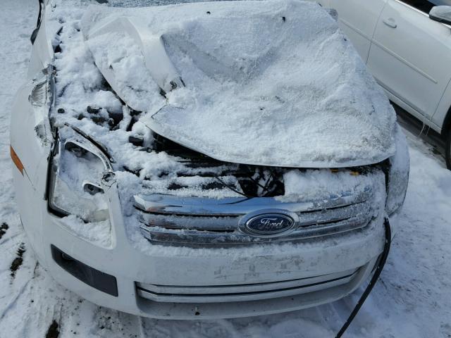 3FAFP07Z66R189858 - 2006 FORD FUSION SE WHITE photo 7