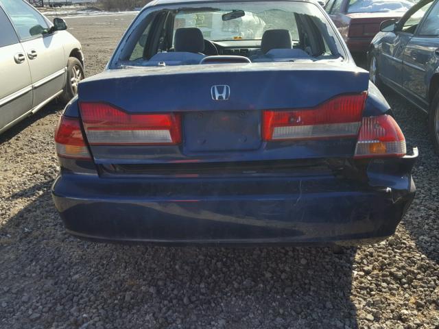 1HGCG566X2A169703 - 2002 HONDA ACCORD EX BLUE photo 9