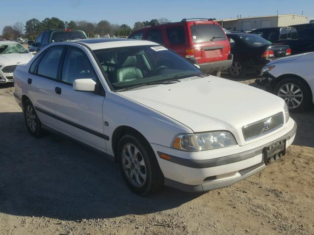 YV1VS2552YF574697 - 2000 VOLVO S40 WHITE photo 1