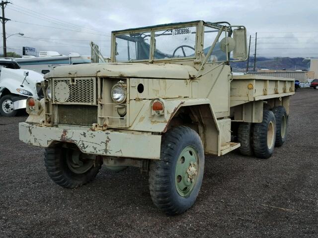 NOV1N122116 - 1964 JEEP TRUCK TAN photo 2