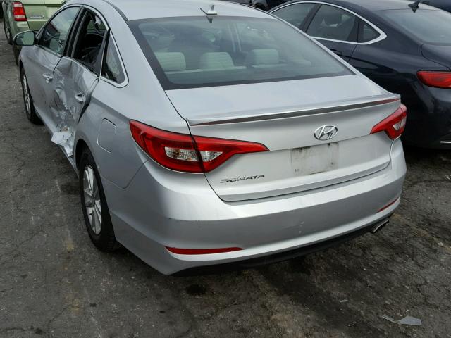 5NPE24AF0GH330132 - 2016 HYUNDAI SONATA SE SILVER photo 3