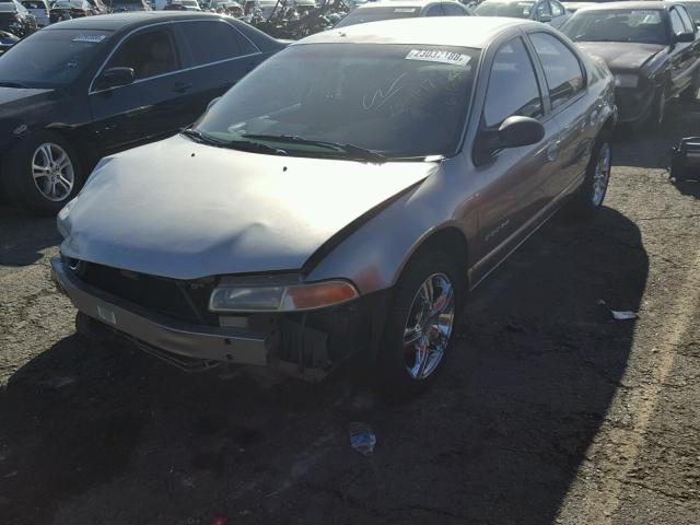 1B3EJ46X3WN308923 - 1998 DODGE STRATUS GRAY photo 2