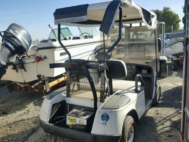 1003839 - 2000 GOLF CART WHITE photo 4