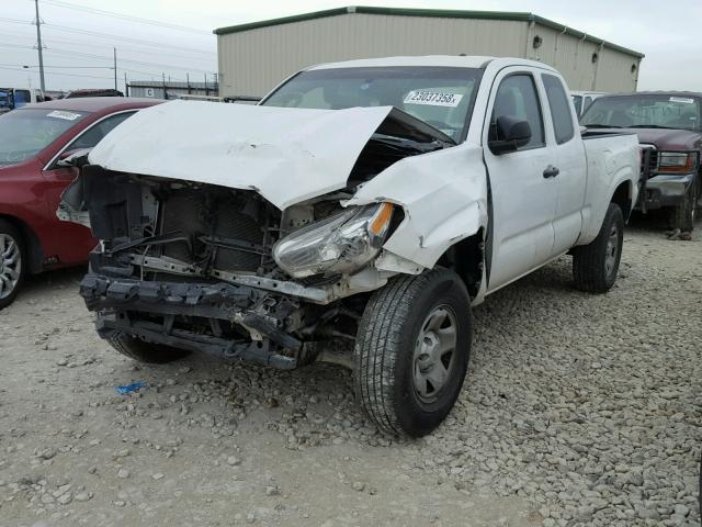 5TFRX5GNXGX055235 - 2016 TOYOTA TACOMA ACC WHITE photo 2