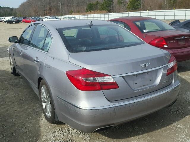 KMHGC4DD1DU232305 - 2013 HYUNDAI GENESIS 3. SILVER photo 3