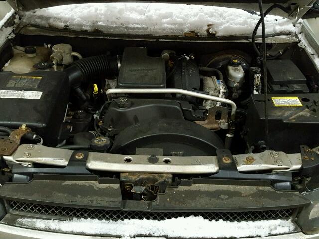 1GNDT13S252121031 - 2005 CHEVROLET TRAILBLAZE SILVER photo 7