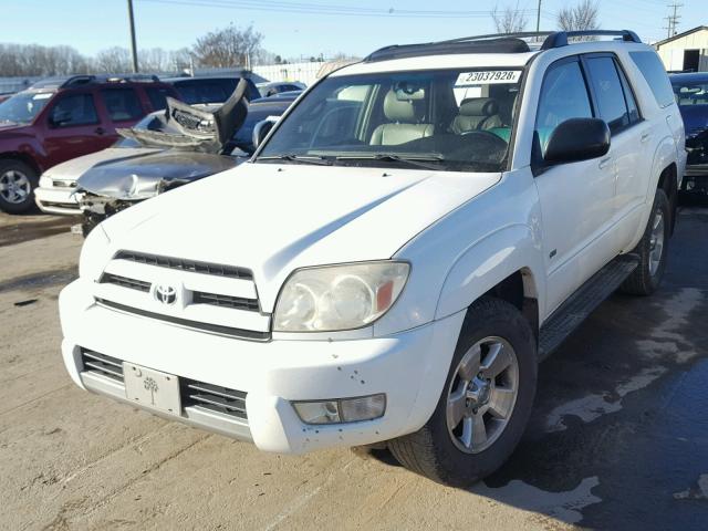 JTEZU14R640036318 - 2004 TOYOTA 4RUNNER SR WHITE photo 2