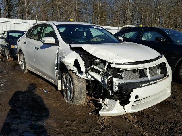 1N4AL3APXFN406782 - 2015 NISSAN ALTIMA 2.5 WHITE photo 1