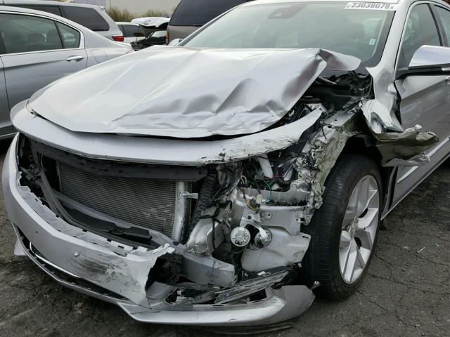 1G1145S32HU187588 - 2017 CHEVROLET IMPALA PRE 银色 照片 9