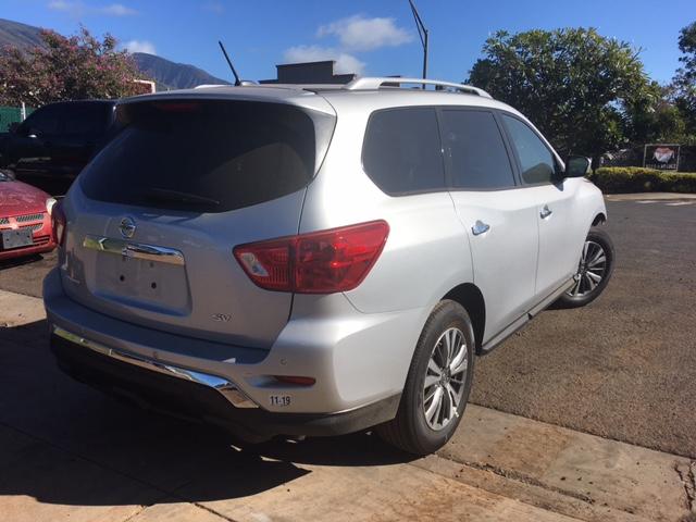 5N1DR2MN6JC615981 - 2018 NISSAN PATHFINDER SILVER photo 4