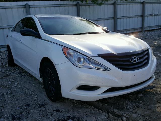 5NPEB4AC6CH381800 - 2012 HYUNDAI SONATA GLS WHITE photo 1