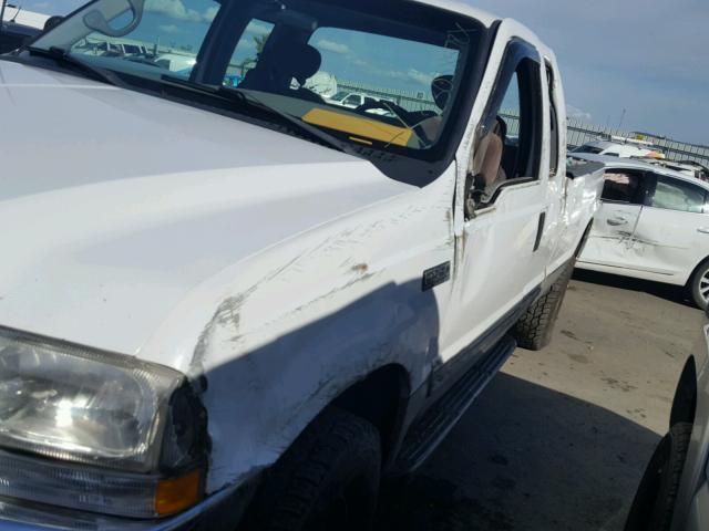 1FTSX31F82EB28999 - 2002 FORD F350 SRW S WHITE photo 9