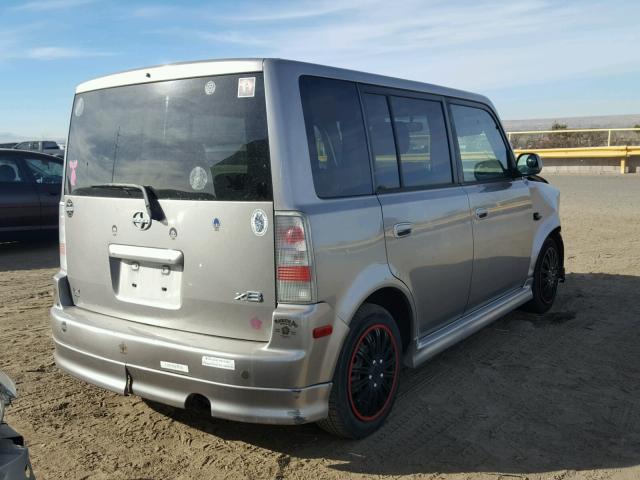 JTLKT324050191464 - 2005 TOYOTA SCION XB GRAY photo 4