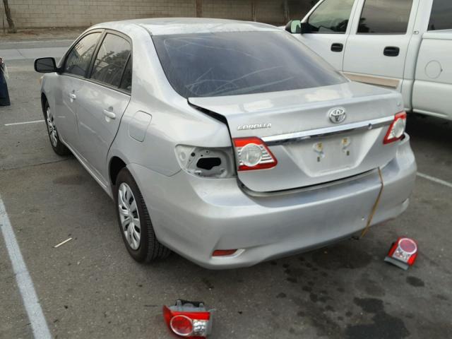 2T1BU4EE7CC912255 - 2012 TOYOTA COROLLA BA SILVER photo 3