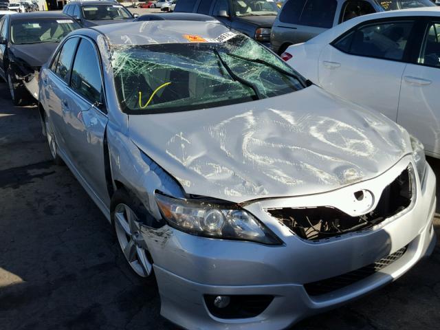 4T1BF3EK2BU772297 - 2011 TOYOTA CAMRY BASE SILVER photo 1