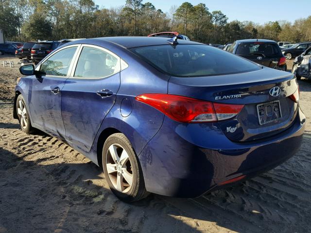 5NPDH4AE3CH102072 - 2012 HYUNDAI ELANTRA GL BLUE photo 3