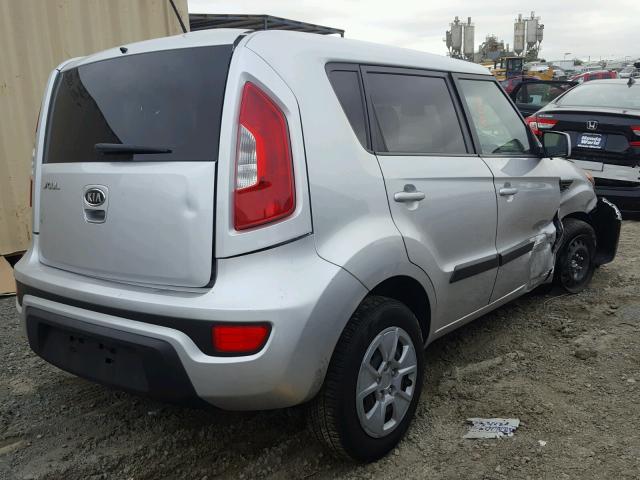 KNDJT2A51C7453234 - 2012 KIA SOUL SILVER photo 4